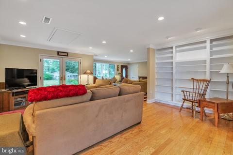 325 Cedar Ln, Mount Laurel, NJ 08054 photo 13