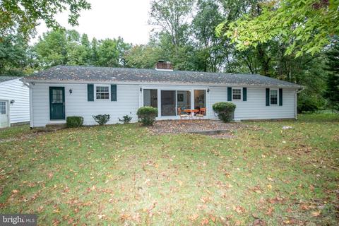 654 Mount Laurel Rd, Mount Laurel, NJ 08054 photo 4