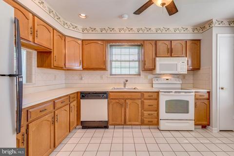 62 Falmouth Dr, Mount Laurel, NJ 08054 photo 13
