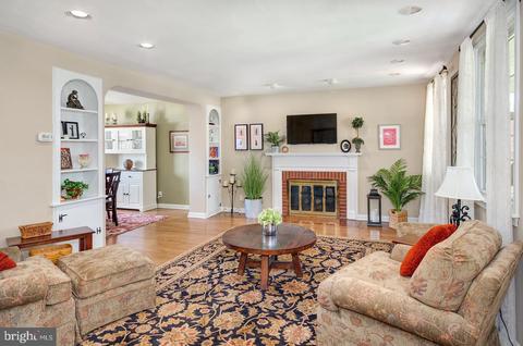 208 Devon Rd, Cinnaminson, NJ 08077 photo 9