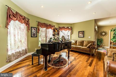 203 Front St, Fieldsboro, NJ 08505 photo 39