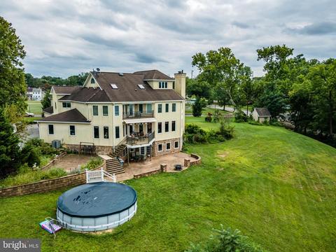 203 Front St, Fieldsboro, NJ 08505 photo 10
