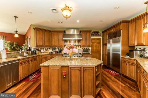 203 Front St, Fieldsboro, NJ 08505 photo 32