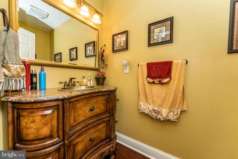 203 Front St, Fieldsboro, NJ 08505 photo 41