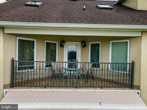 203 Front St, Fieldsboro, NJ 08505 photo 18