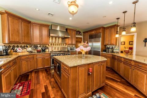 203 Front St, Fieldsboro, NJ 08505 photo 31