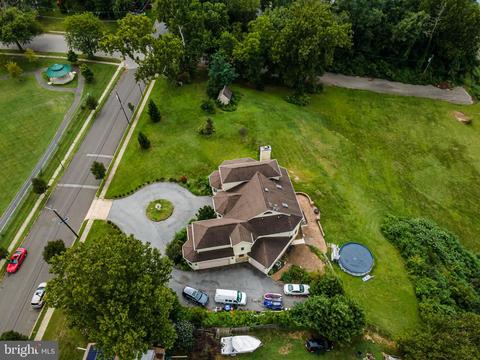 203 Front St, Fieldsboro, NJ 08505 photo 15