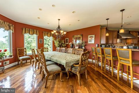 203 Front St, Fieldsboro, NJ 08505 photo 29
