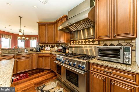 203 Front St, Fieldsboro, NJ 08505 photo 35