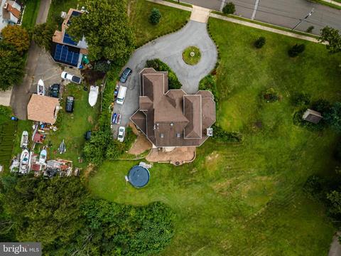 203 Front St, Fieldsboro, NJ 08505 photo 14