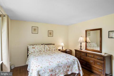 150 Fox Chase Dr, Delran, NJ 08075 photo 14
