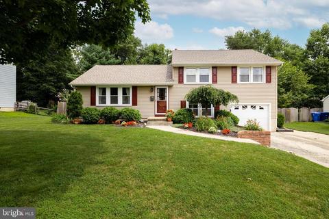 150 Fox Chase Dr, Delran, NJ 08075 photo 1