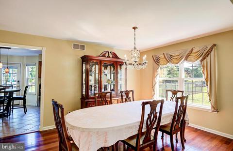 258 Warren Dr, Wrightstown, NJ 08562 photo 11