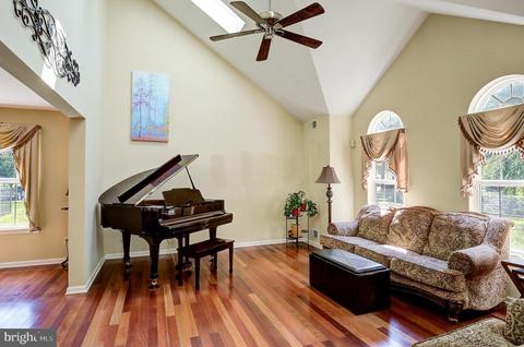 258 Warren Dr, Wrightstown, NJ 08562 photo 9