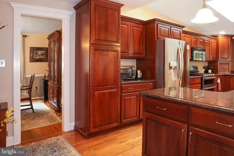 153 Fenwick Ct, Delran, NJ 08075 photo 10