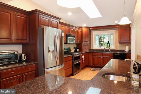153 Fenwick Ct, Delran, NJ 08075 photo 11