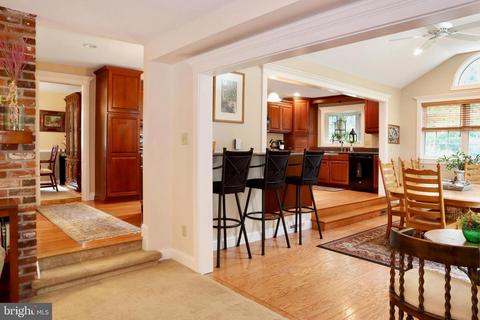 153 Fenwick Ct, Delran, NJ 08075 photo 7