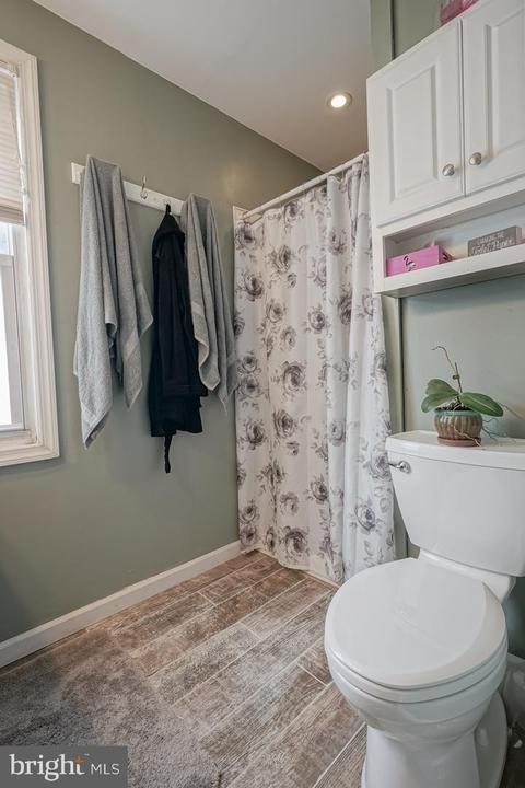 111 S Cedar Ave, Maple Shade, NJ 08052 photo 20