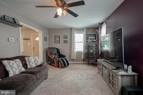 111 S Cedar Ave, Maple Shade, NJ 08052 photo 9