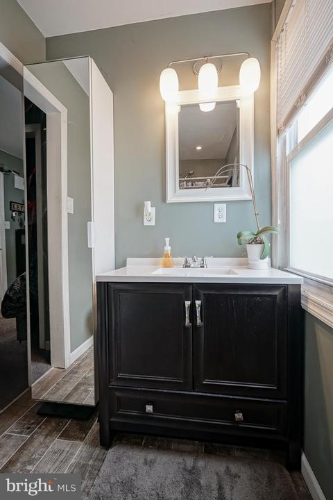 111 S Cedar Ave, Maple Shade, NJ 08052 photo 21