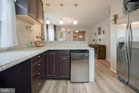 111 S Cedar Ave, Maple Shade, NJ 08052 photo 13