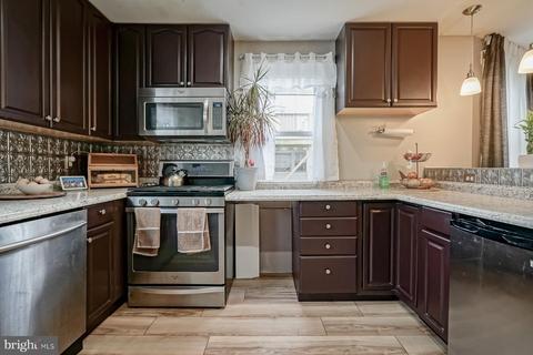 111 S Cedar Ave, Maple Shade, NJ 08052 photo 14