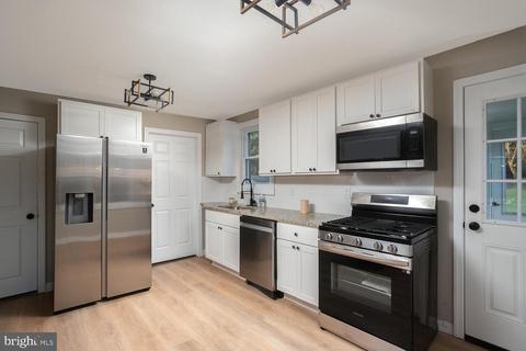 217 Delaware, Fieldsboro, NJ 08505 photo 11