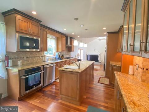 464 Stokes Rd, Shamong, NJ 08088 photo 6