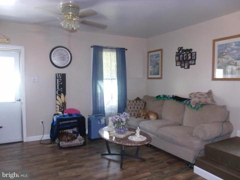 627 Hickory St, Delanco, NJ 08075 photo 3