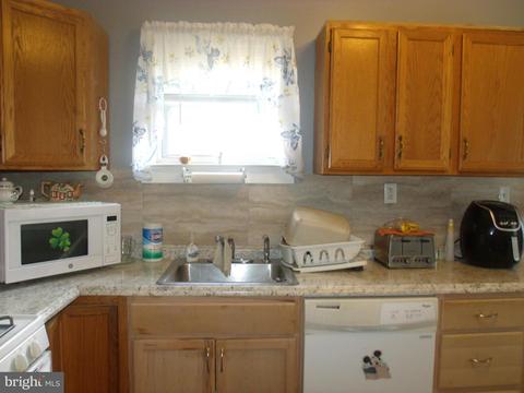 627 Hickory St, Delanco, NJ 08075 photo 12