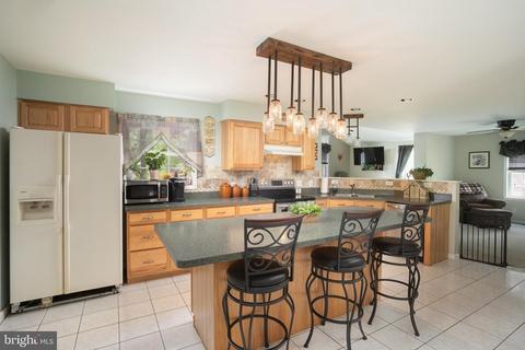 252 Meany Rd, Wrightstown, NJ 08562 photo 6