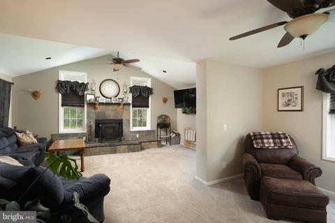 252 Meany Rd, Wrightstown, NJ 08562 photo 8