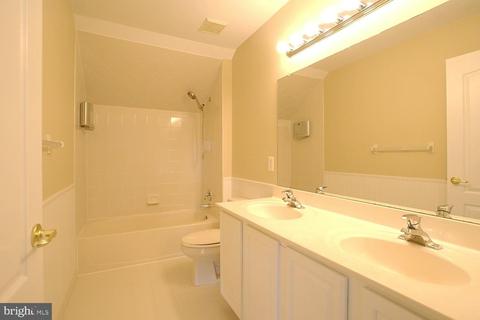 36 Kyle Ct, Mount Laurel, NJ 08054 photo 49