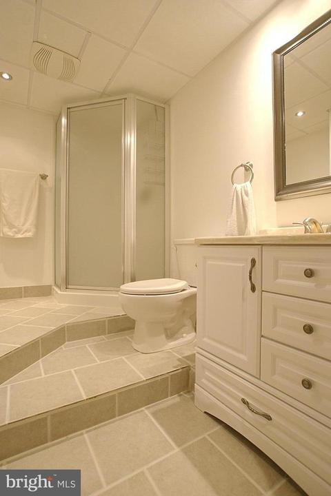 36 Kyle Ct, Mount Laurel, NJ 08054 photo 64
