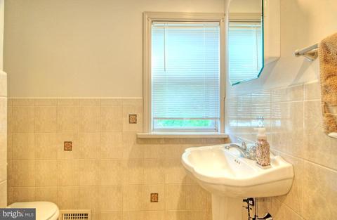 30 Cuthbert Rd, Cinnaminson, NJ 08077 photo 19