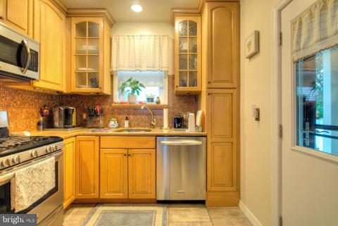 30 Cuthbert Rd, Cinnaminson, NJ 08077 photo 44