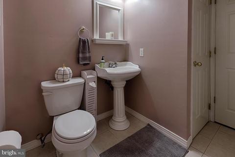 35 E Oleander Dr, Mount Laurel, NJ 08054 photo 9