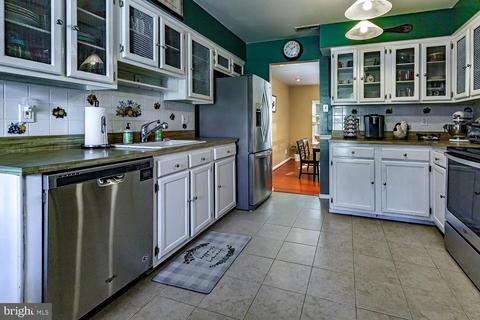 35 E Oleander Dr, Mount Laurel, NJ 08054 photo 11