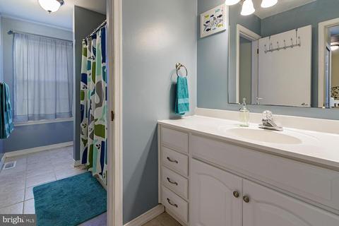 35 E Oleander Dr, Mount Laurel, NJ 08054 photo 23