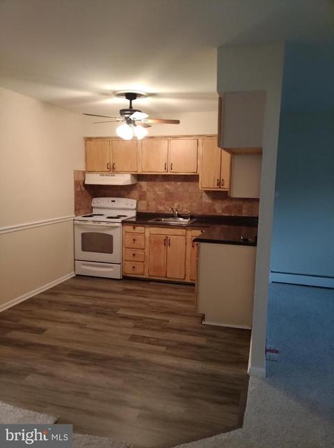 50 N Fellowship Rd #602, Maple Shade, NJ 08052 photo 4
