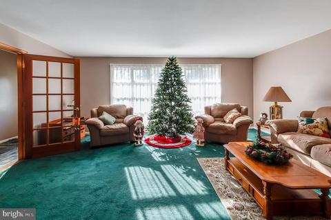 2806 Hunterdon Dr, Cinnaminson, NJ 08077 photo 7