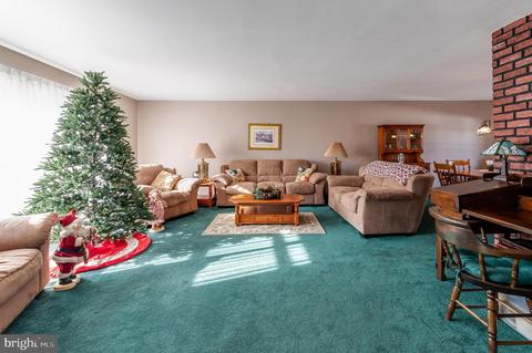 2806 Hunterdon Dr, Cinnaminson, NJ 08077 photo 8