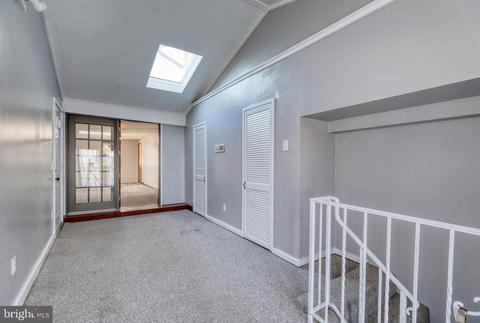 2402 Beverly Rd, Cinnaminson, NJ 08077 photo 2