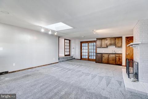 2402 Beverly Rd, Cinnaminson, NJ 08077 photo 5