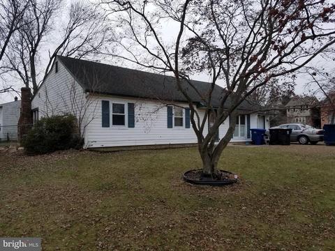 201 Dickens Dr, Delran, NJ 08075 photo 3