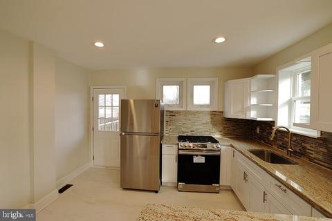 666 Manor Rd, Beverly, NJ 08010 photo 9