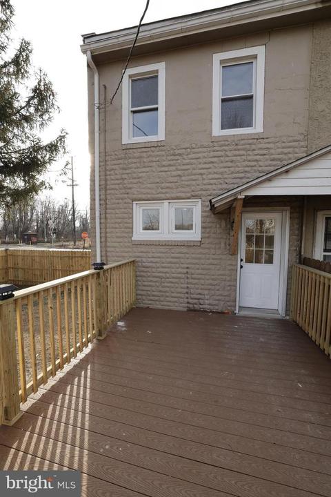 666 Manor Rd, Beverly, NJ 08010 photo 25