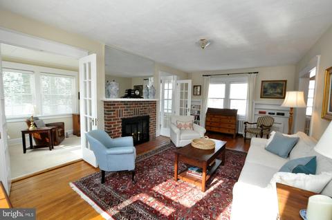 536 Garden St, Mount Holly, NJ 08060 photo 9