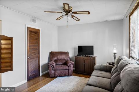 404 N Forklanding Rd, Maple Shade, NJ 08052 photo 6