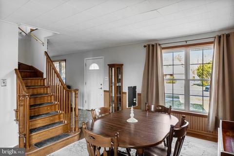 404 N Forklanding Rd, Maple Shade, NJ 08052 photo 5